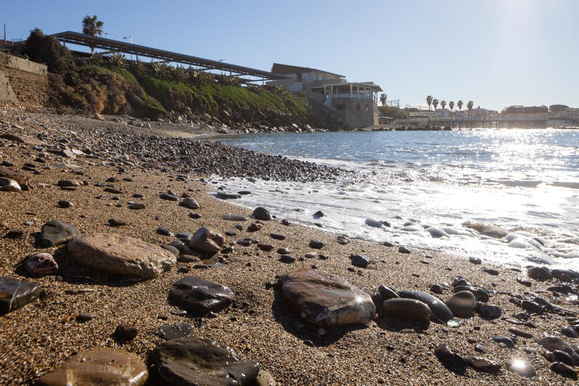 Le Suites Sul Mare Di Esterina Civitavecchia Exterior foto